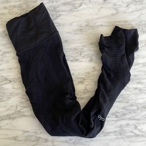 Alo yoga seamless moto leggings black sz small